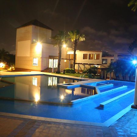 Cotton County Club And Resort Hubli Exterior photo